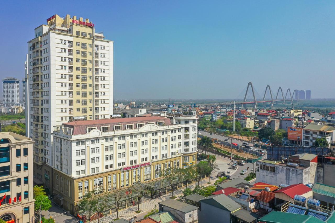 A25 Hotel - 705 Lac Long Quan Ханой Экстерьер фото