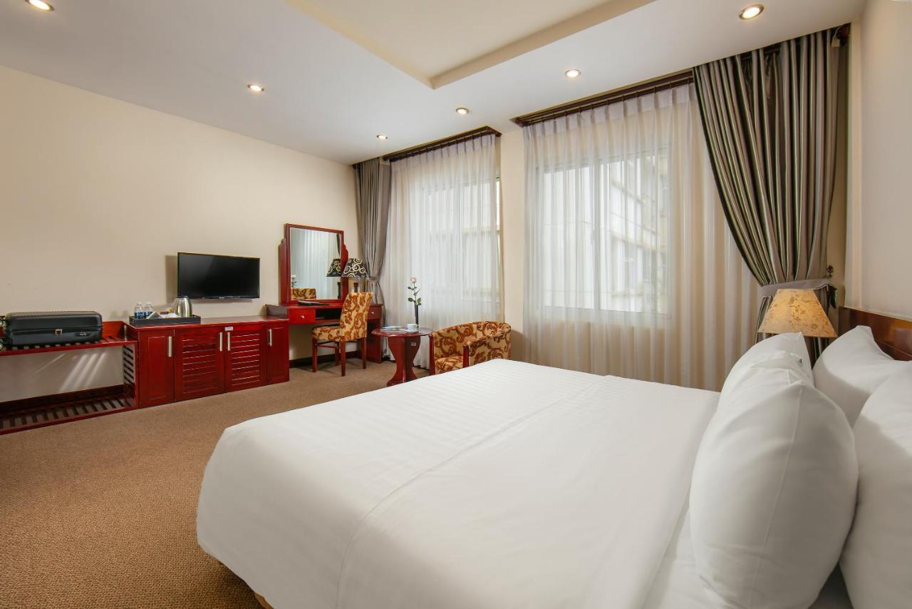 A25 Hotel - 705 Lac Long Quan Ханой Экстерьер фото